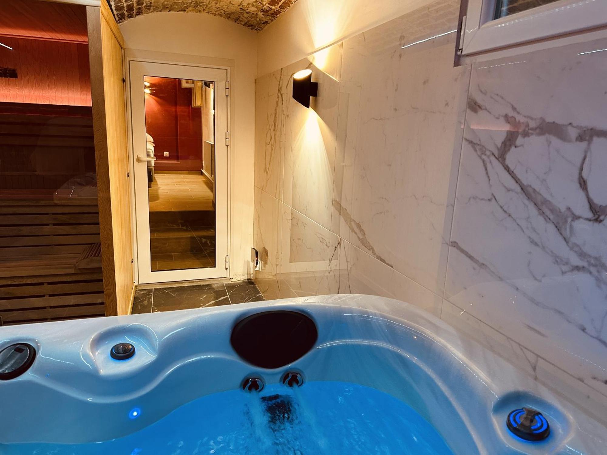 Le Bijou - Appartement, Sauna Et Jacuzzi - ลีลล์ ภายนอก รูปภาพ